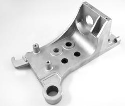 IBQ 00130005 - SOPORTE IZQ CABINA XF95/105